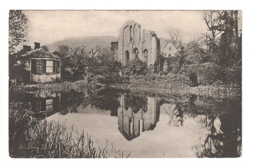 Valle crucis abbey and - valle,