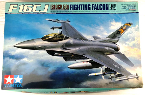 Tamiya f16cj combat - 1:32,