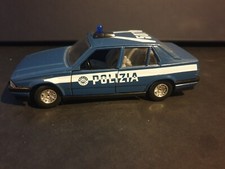 Modellino Die cast Bburago Alfa Romeo 75 Polizia  1/24