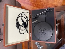 🎶 Giradischi a Valigetta