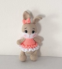 Coniglio amigurumi ,fatta a