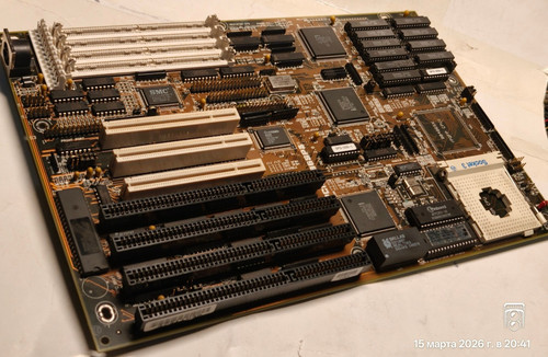 Rara scheda madre - , socket