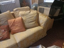 DIVANO A TRE POSTI CON LETTO