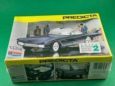 Modellino auto futuristico