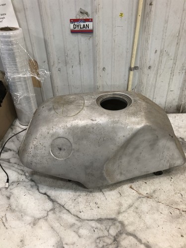 Serbatoio del carburante - del,