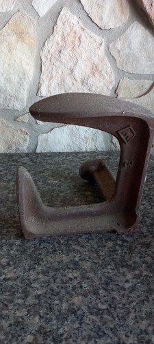 Vecchia incudine antica - incudine, da