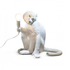 Monkey Lamp sitting seduta