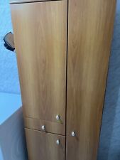 mobile armadio bagno. Perfetto anche per case vacanze . Color noce Chiaro. 