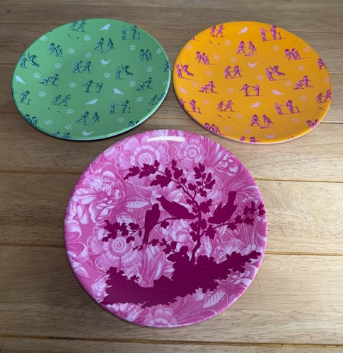 Hema rigid plastic plates - 3x,