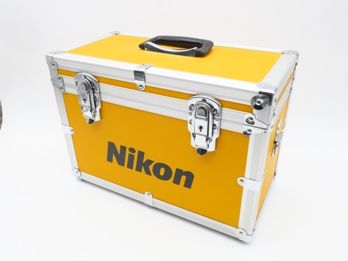 Nikon vintage giallo - nikon,