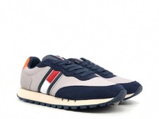 Tommy Hilfiger jeans retro