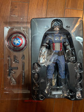 Hot Toys MMS156 Captain