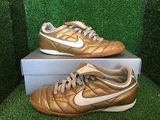 NIKE TIEMPO Indoor R10