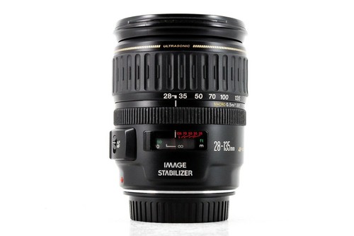 Canon 135 5 - 28-135, mm