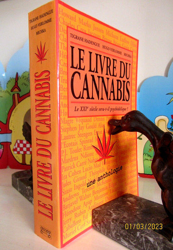 Livre cannabis une - livre,