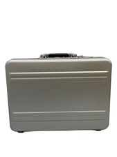 ZERO HALLIBURTON custodia da