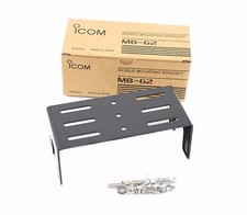 NUOVA staffa di montaggio ICOM