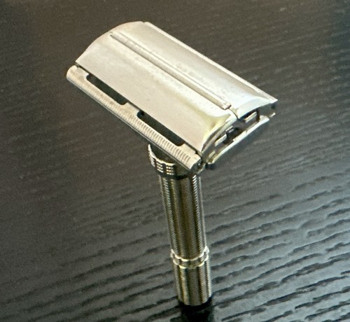 Rasoio sicurezza vintage - di,