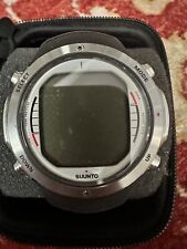 SUUNTO dive computer Stinger Titanium model Silver silicon band, quartz 202304M