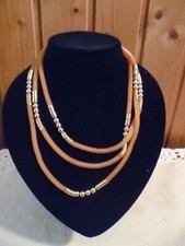 COLLANA COLOR BEIGE ORO