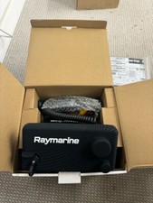 Raymarine Ray 73 VHF con AIS
