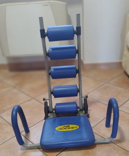 Attrezzo per addominali - attrezzo,
