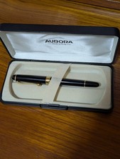 Penna stilografica Aurora 88