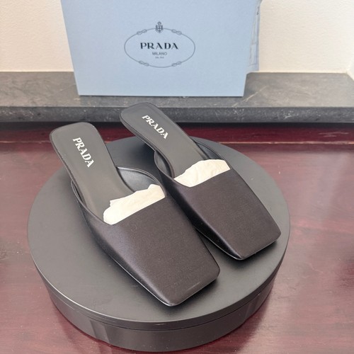 Scarpe sandali mules prada - scarpe,