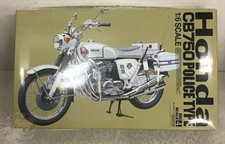 Tamiya Scala 1/6 HONDA CB750 POLICE TYPE Big Scale Plastic Model Kit Moto