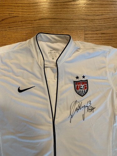 Nike alex morgan firmata - morgan,