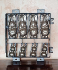 Torta caramelle al cioccolato in metallo conigli con cesto vintage - 8 stampi, Germania?