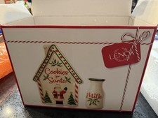 Lenox Hosting The Holidays