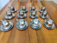 Servizio 12 tazzine di design da caffè in acciaio. Vintage. Design.