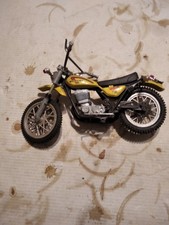 POLISTIL 1/12-SUZUKI 400