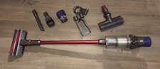 Dyson Cyclone V10 Absolute +