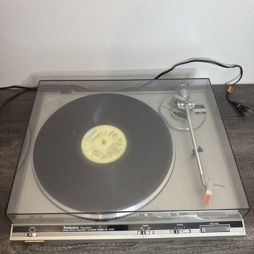 Technics q300 quartz - technics, sl-q300