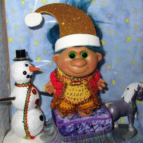 Santa elf troll - santa's,