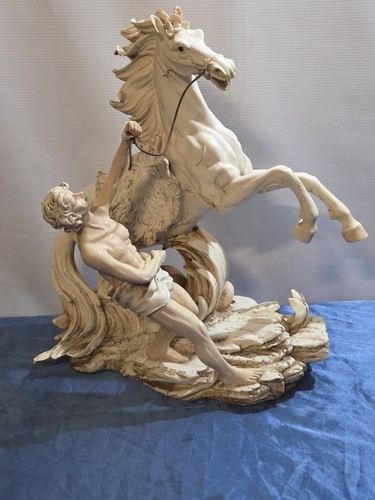 Scultura classica resina - in,