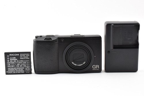 2472 come nuovo ricoh gr - sh,