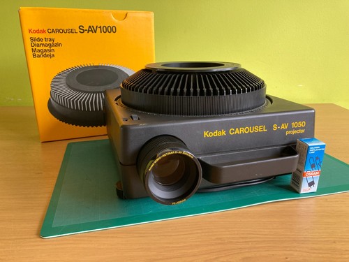 Kodak carousel 1050 - s-av,