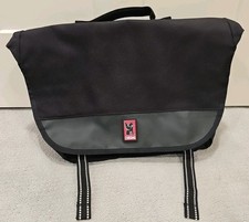 Zaino con fibbia per laptop a