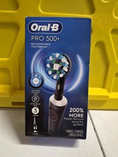 Oral-B Pro 500+ Spazzolino da