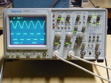 oscilloscopio Tektronix 2465B