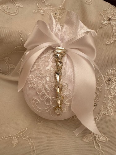 Sfera velluto pizzo cristalli - velluto,