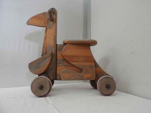 Giocattolo cavallino