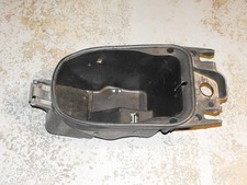 VANO SOTTO SELLA PER YAMAHA XQ