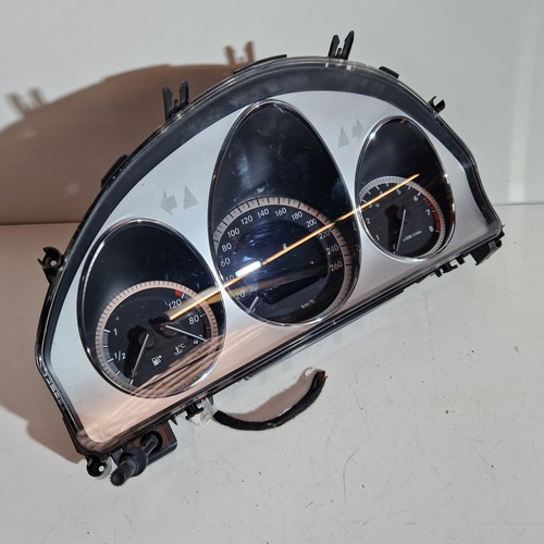C36 mercedes benz - w204, tacho