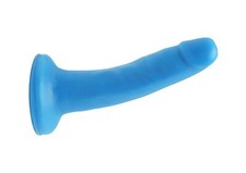 Fallo piccolo con ventosa pene