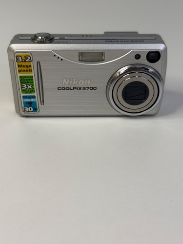 Nikon coolpix 3700 mp - 3,2,