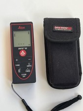 Misuratore di distanza laser Leica Disto D2, con custodia, usato bene come foto